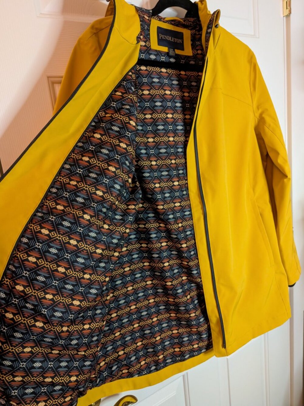 Womens Pendleton Rain Trail Jacket Zipper Goldenrod Yellow & Aztec- Large - Picture 4 of 9